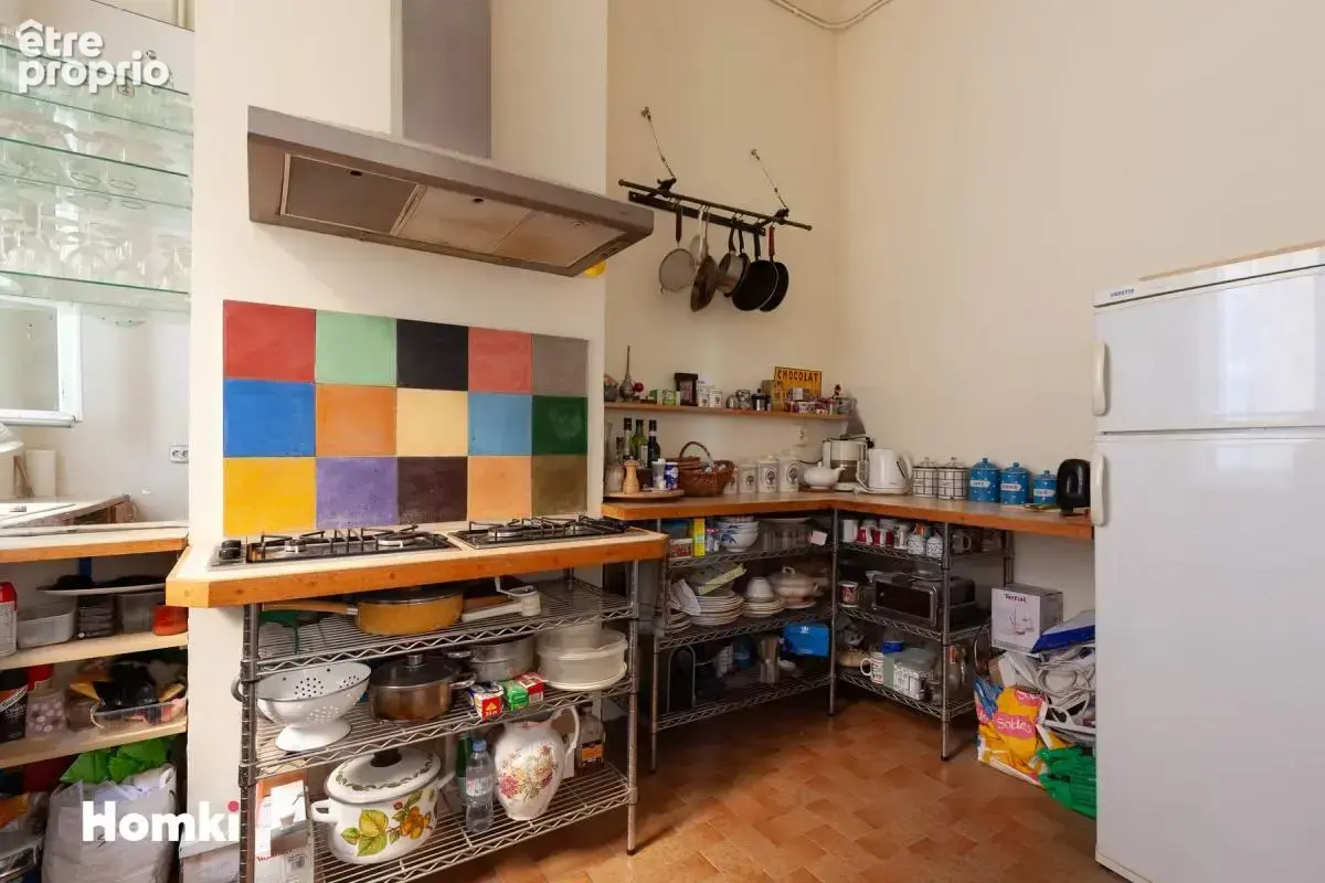 Appartement T4 de 100 m² à Marseille 13001, Rue du Loisir - photo 5