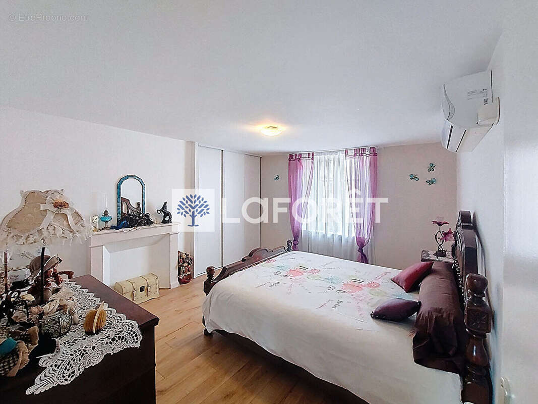 Maison à ROZAY-EN-BRIE