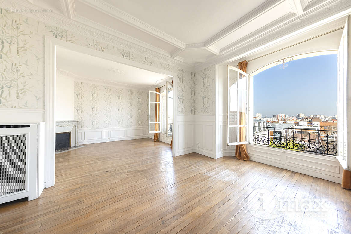 Appartement à BOIS-COLOMBES