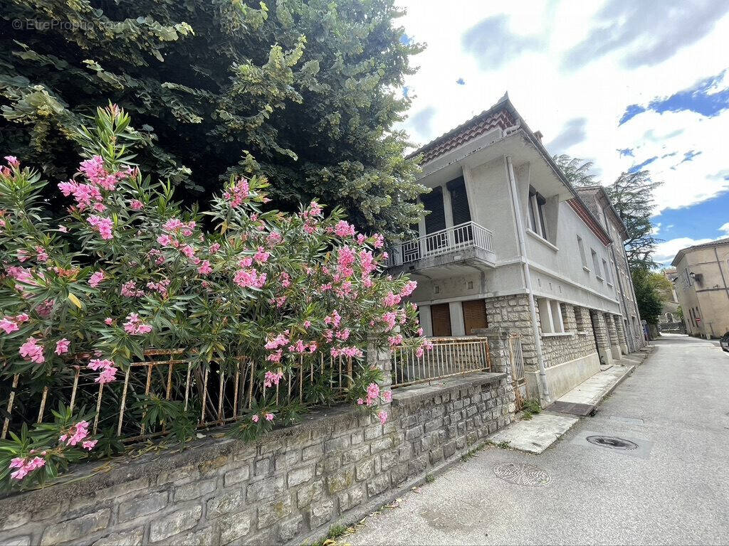Maison à SAINT-AMBROIX