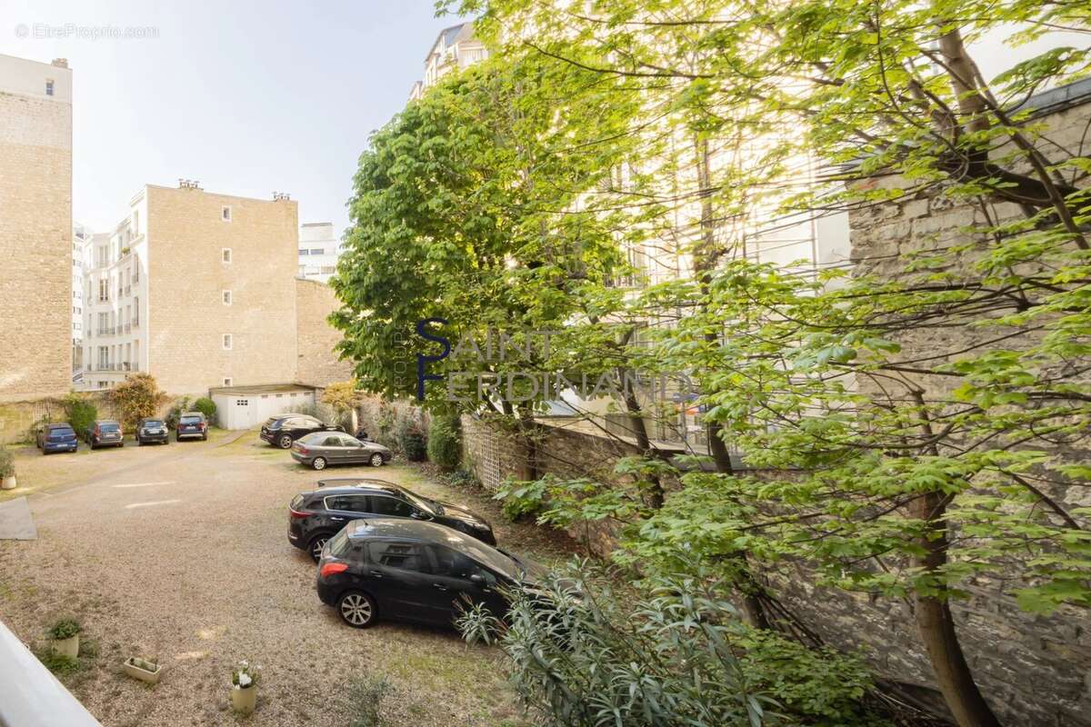 Paris 16 - Molitor - 2 chambres 79 m² - photo 18