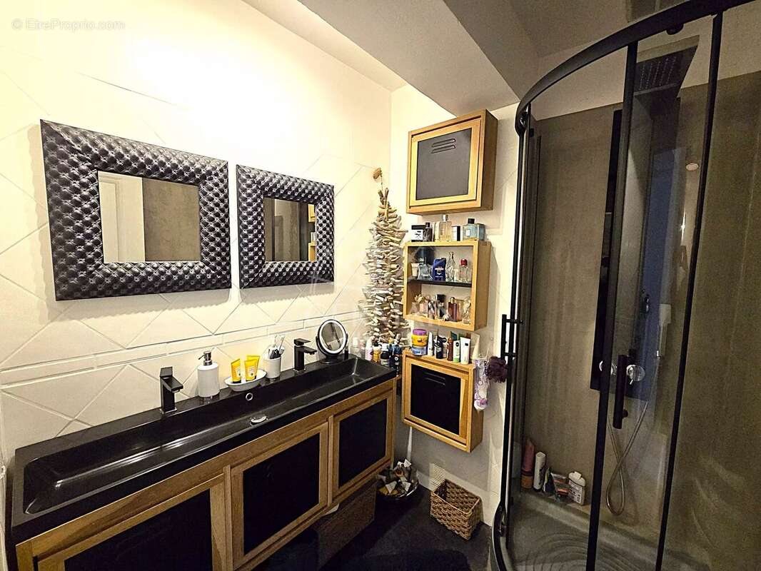 Maison à L&#039;ISLE-SUR-LA-SORGUE