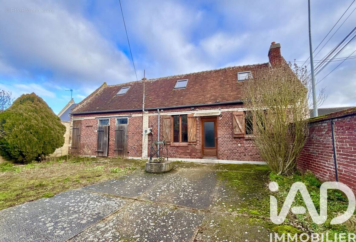 Photo 1 - Maison à LA NEUVILLE-ROY