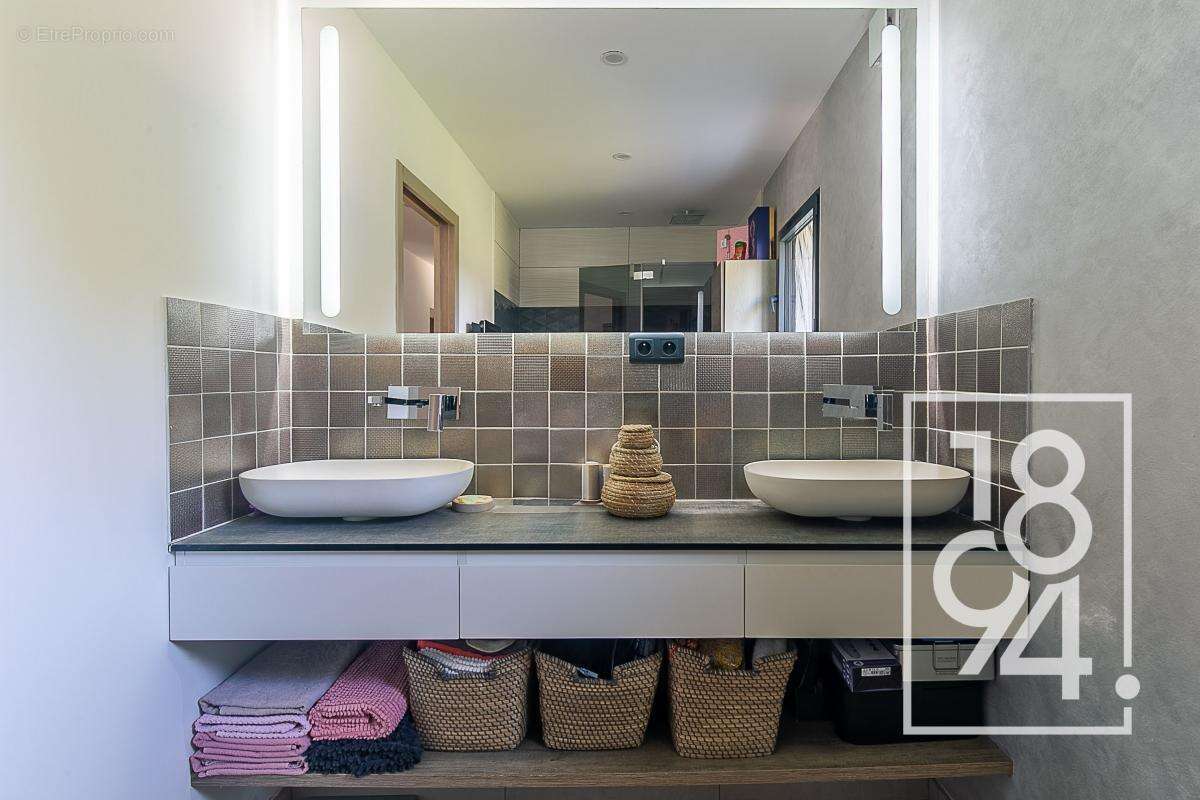 Maison à AIX-EN-PROVENCE