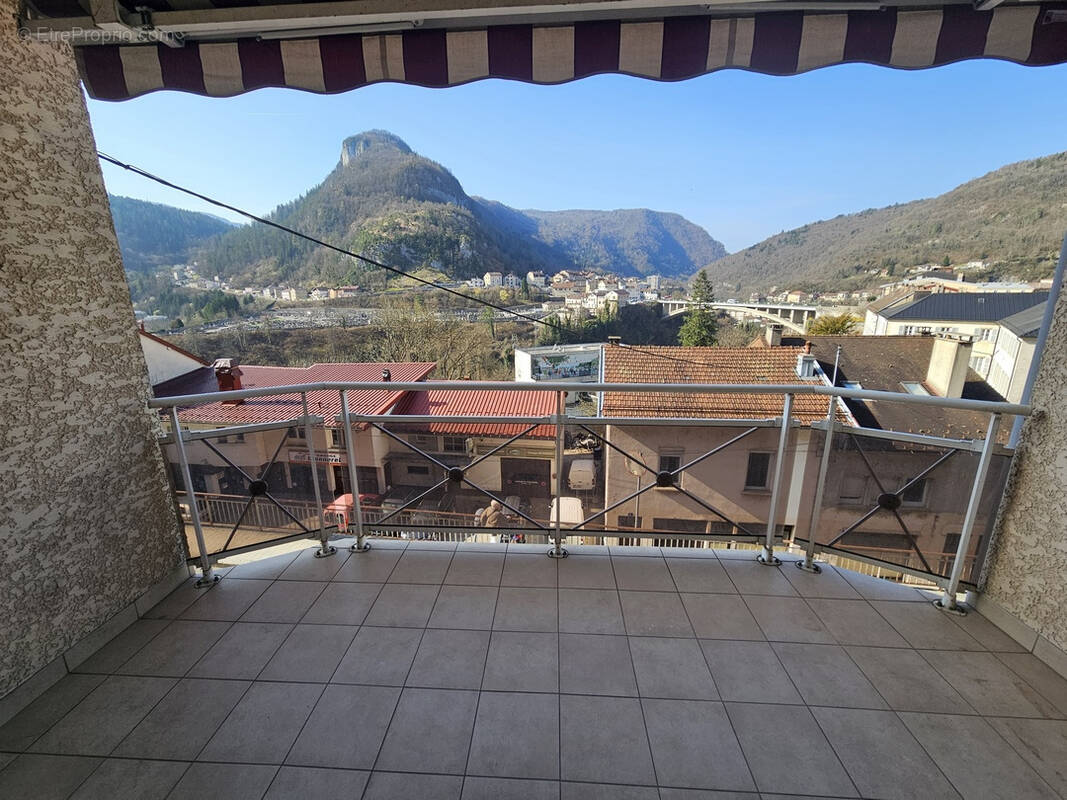 Appartement à SAINT-CLAUDE