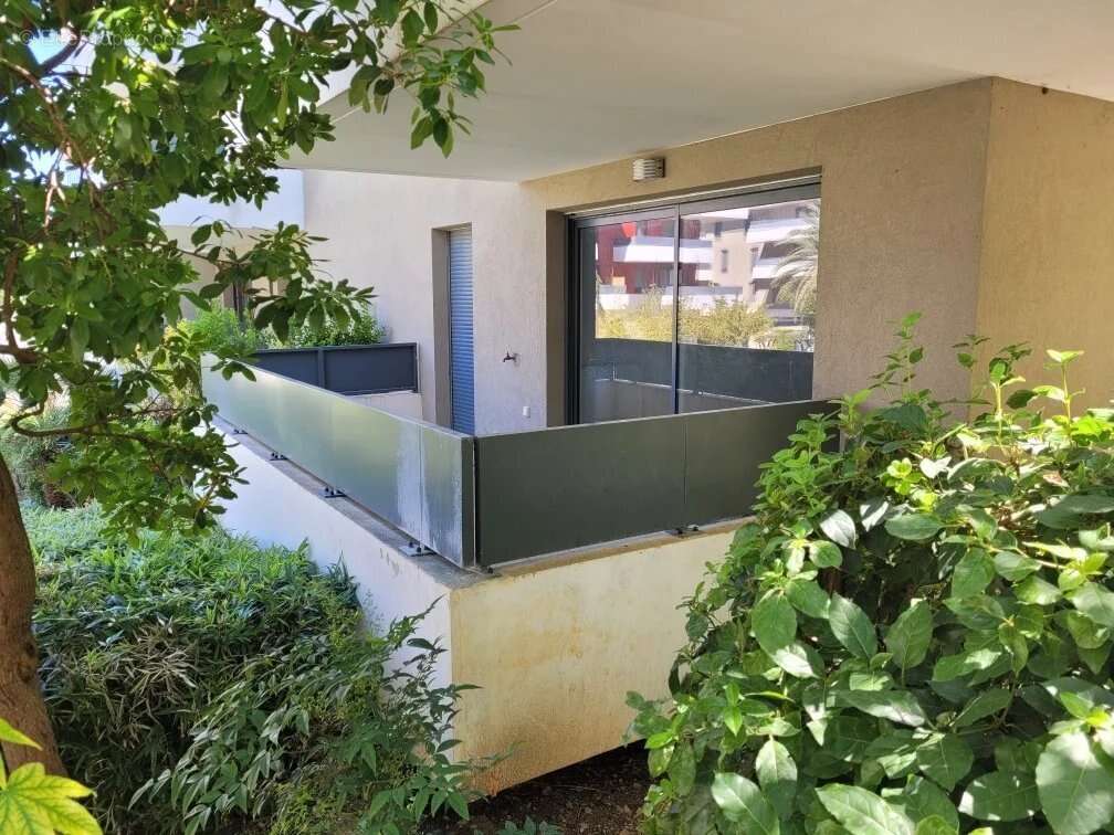 Appartement à JUVIGNAC