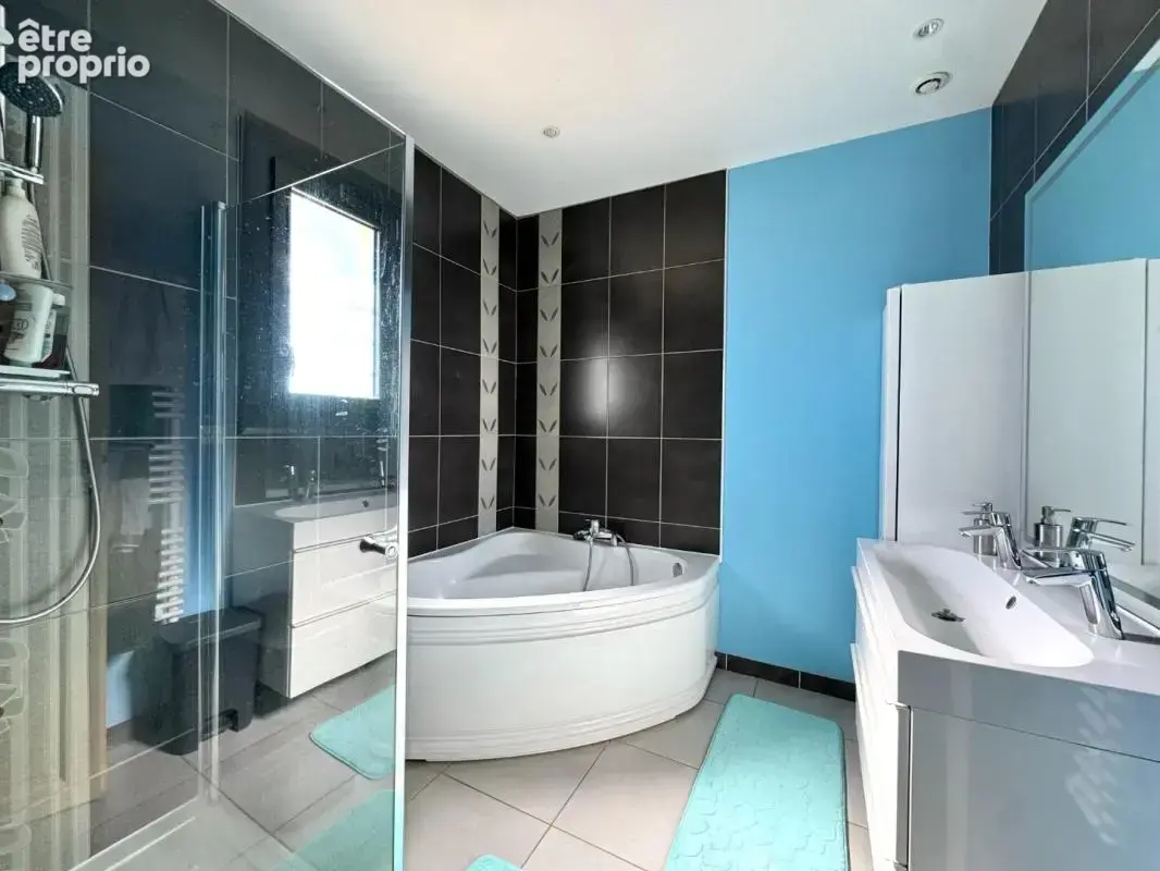 Maison 4 pièces / 117 m² / 259 000 EUR / SAINT-GERMAIN-DES-PRES - photo 13