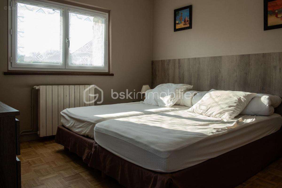 Maison à MONTALET-LE-BOIS