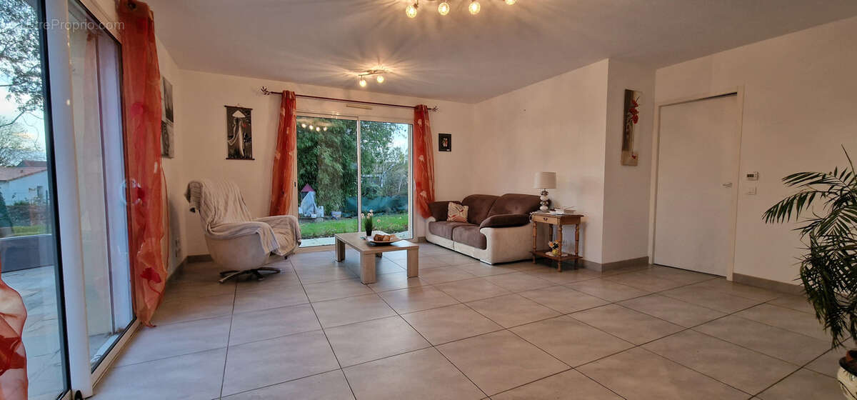 Maison à LA RENAUDIERE