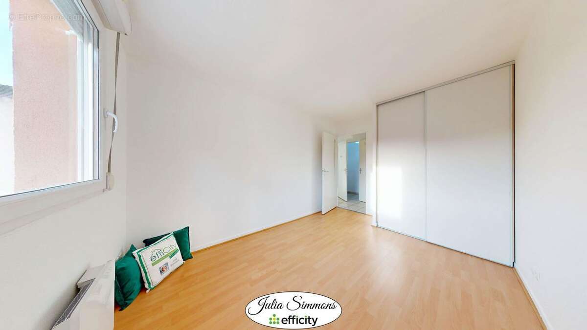 Appartement à PERSAN