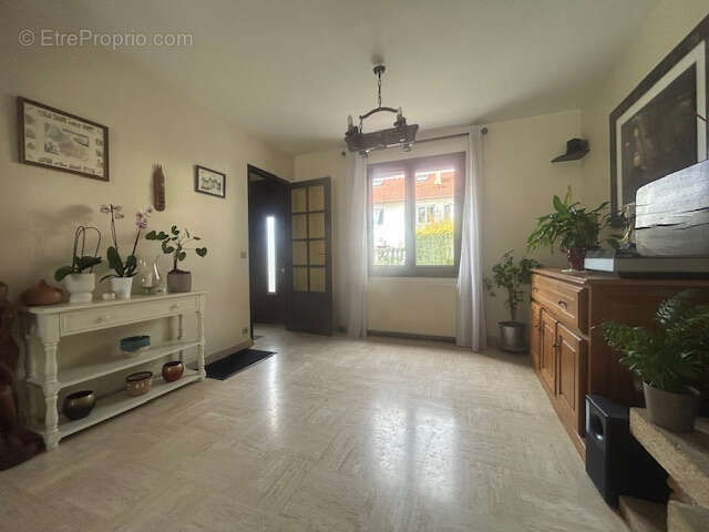 Maison à SAVIGNY-SUR-ORGE