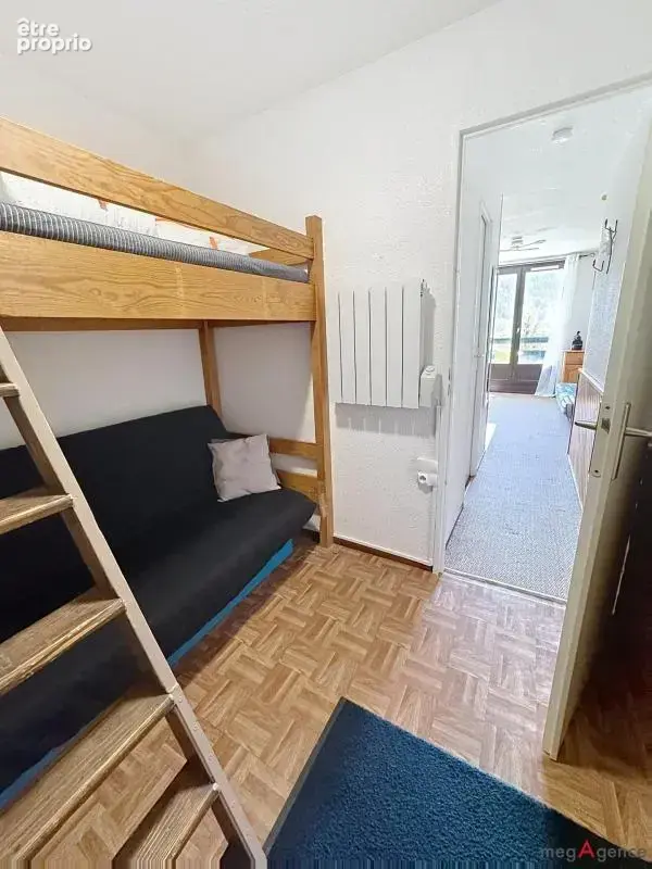 Studio de 22 m² avec une vue dégagée sur les sommets - photo 10