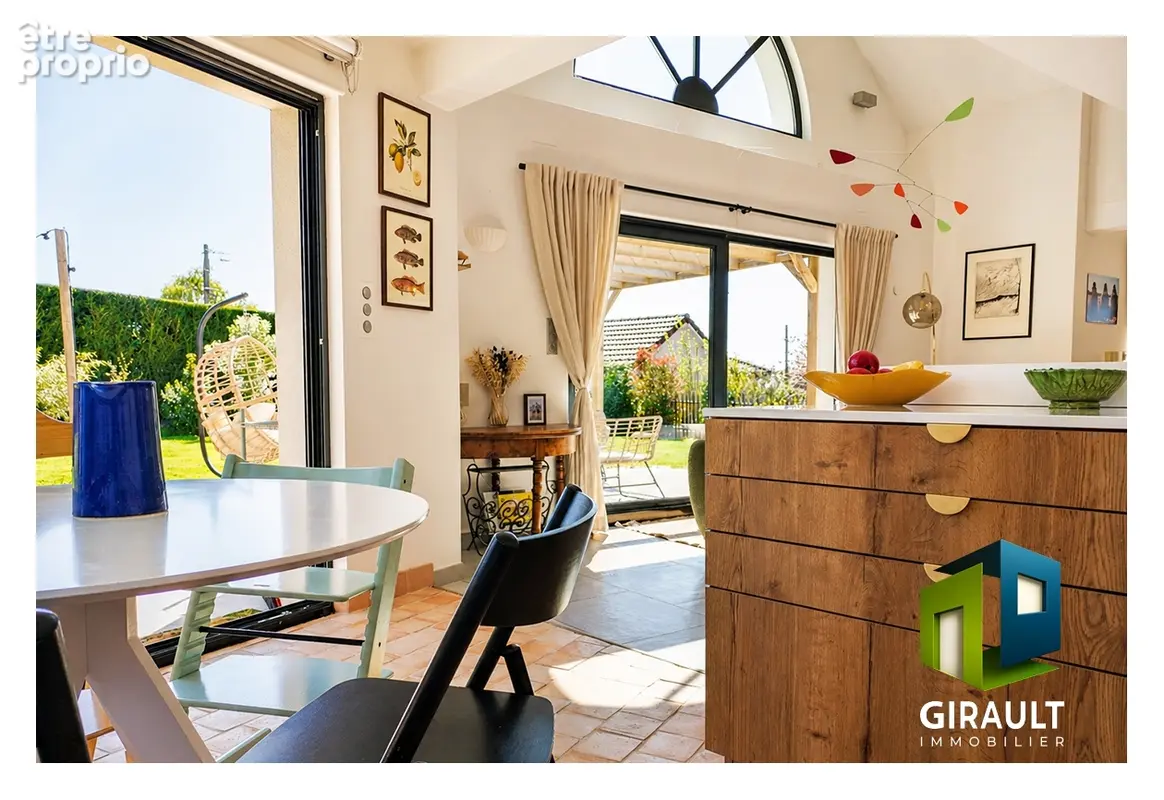 Maison 160 m² à Dampierre-Les-Bois  - photo 6