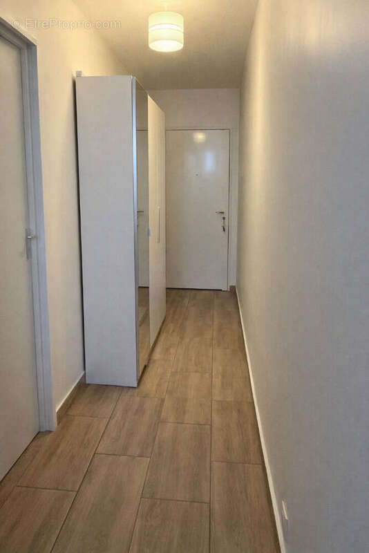 Appartement à MONTROUGE
