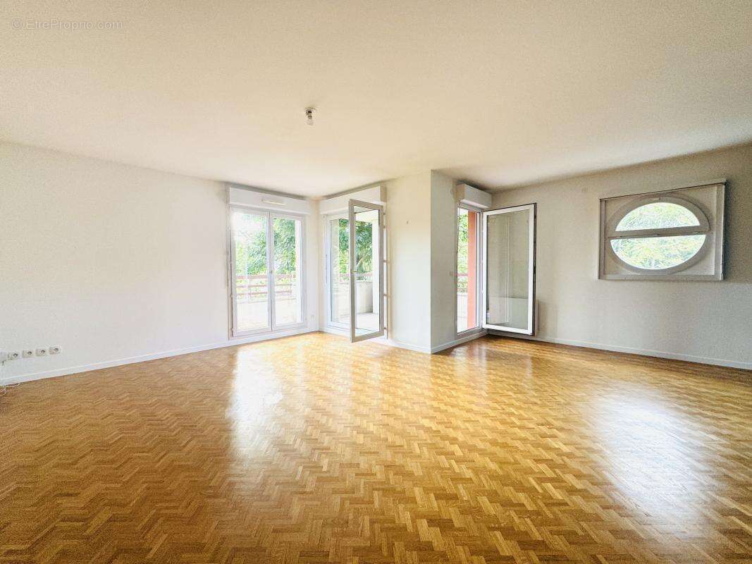 Appartement à CHATILLON