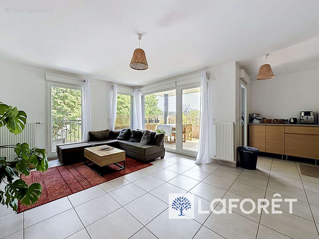 Appartement à CHAMPAGNE-AU-MONT-D'OR