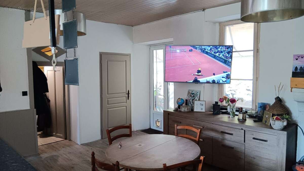 Maison à SAINT-BEAT