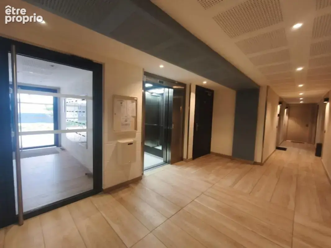Appartement 3 pièces / 60 m² / 249 900 EUR / VITROLLES - photo 10