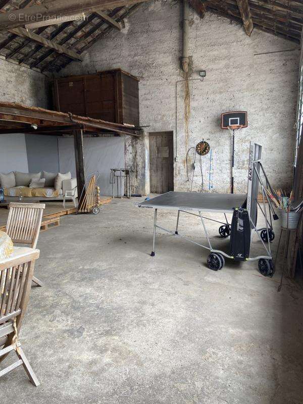 Exclusivite jonquieres hangar a lotiser - photo 2