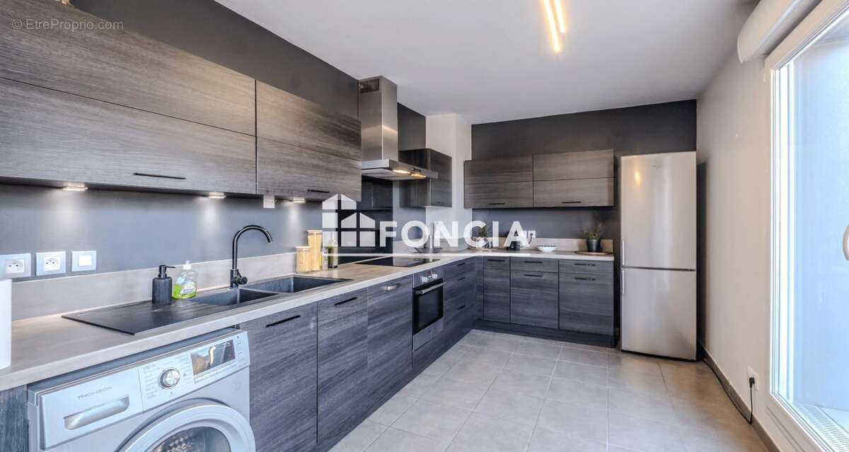 Appartement à SAINT-JULIEN-EN-GENEVOIS