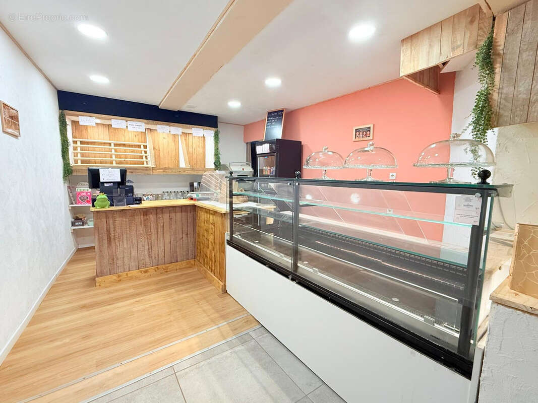 Commerce à SAINT-MARTIN-D&#039;ARDECHE