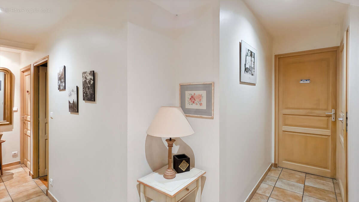 Maison à MILLERY
