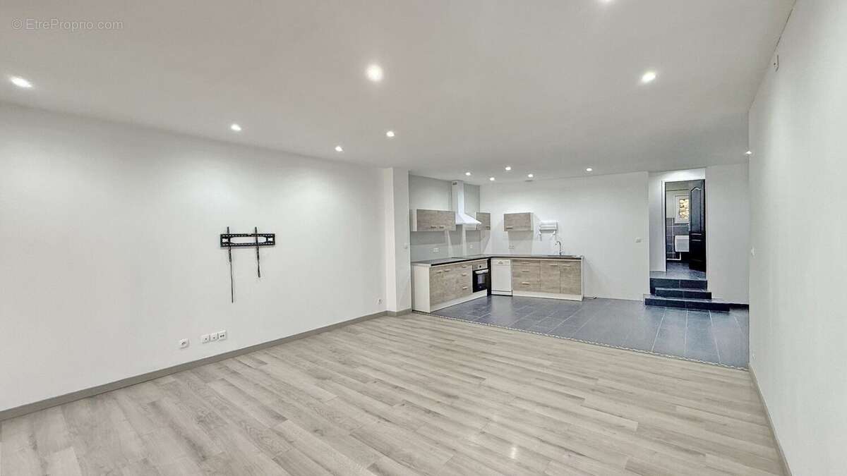 Photo 2 - Appartement à THEZAN-LES-BEZIERS