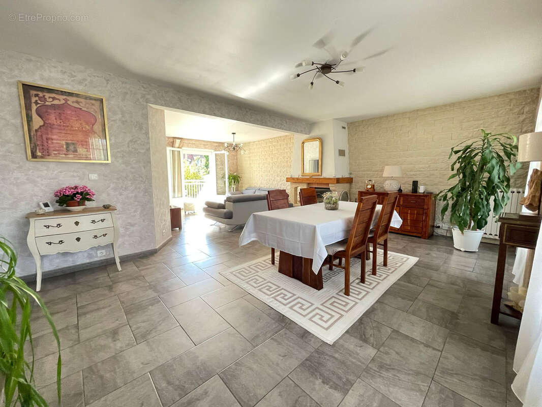 Maison à MITRY-MORY