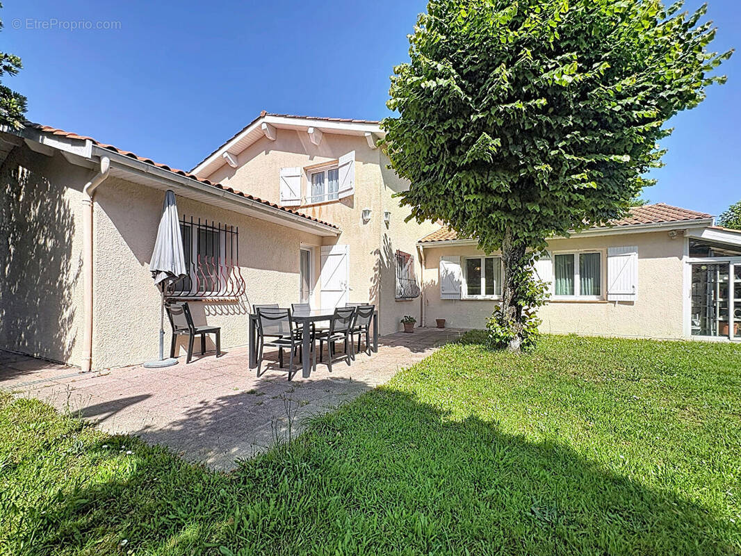 Photo Maison à Pessac au prix de 449 000€