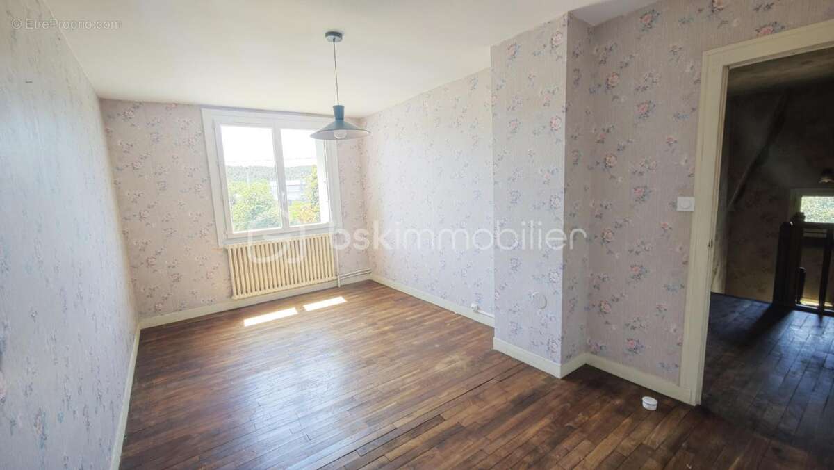 Maison 97 m² 4 pieces avec terrain constructible de 2 305 m² et garage double - photo 10