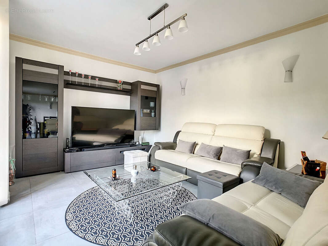 Maison à ORMESSON-SUR-MARNE