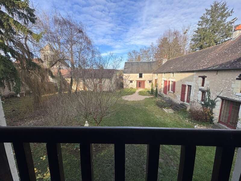 Maison à MARCE-SUR-ESVES