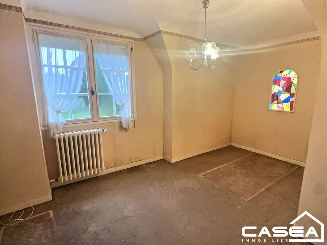 Maison à PLONEOUR-LANVERN