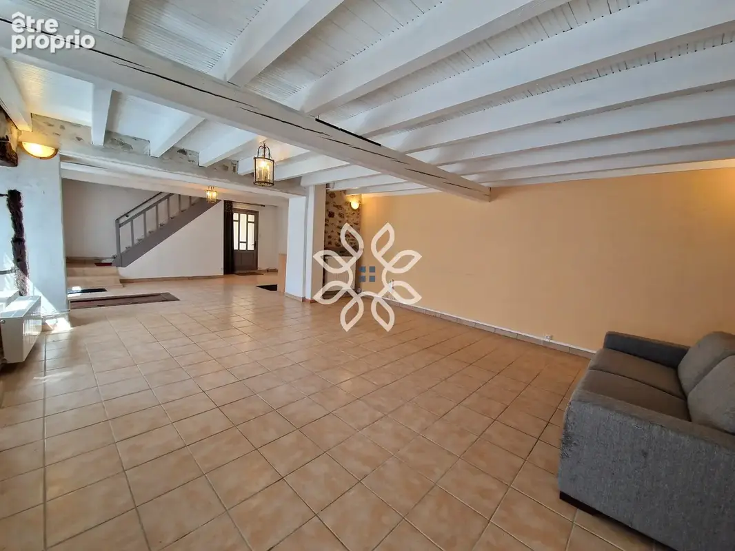 Maison en pierre de caractère au cœur de Lamothe - photo 4