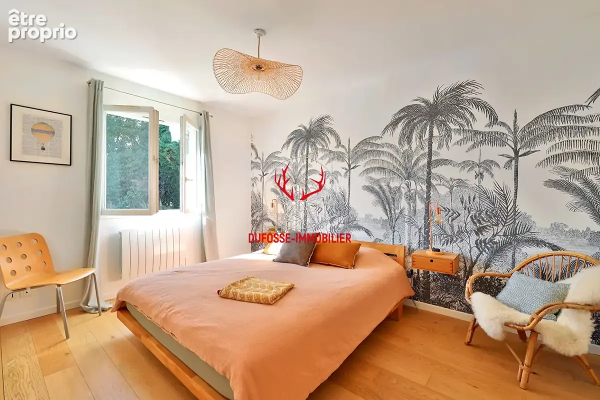 Maison de plain-pied 141 m² -  4 chambres - Piscine - photo 12