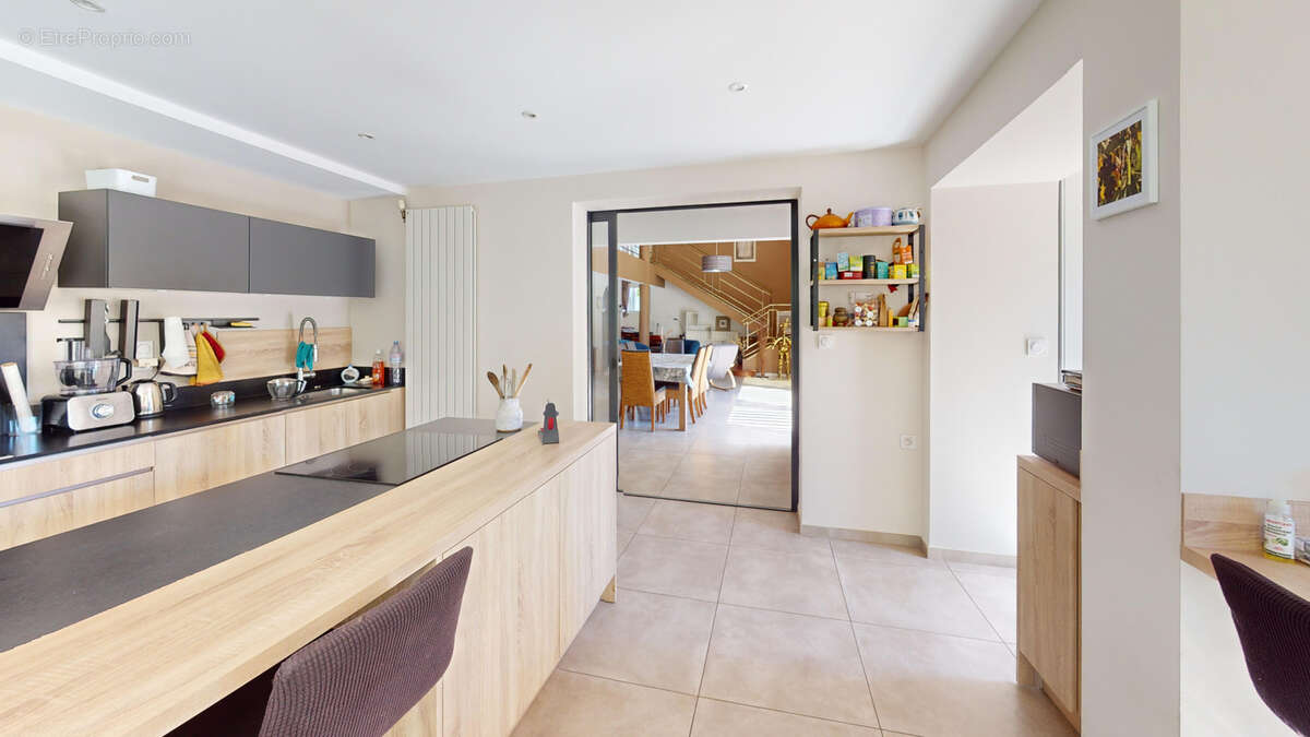 Maison à CARRY-LE-ROUET