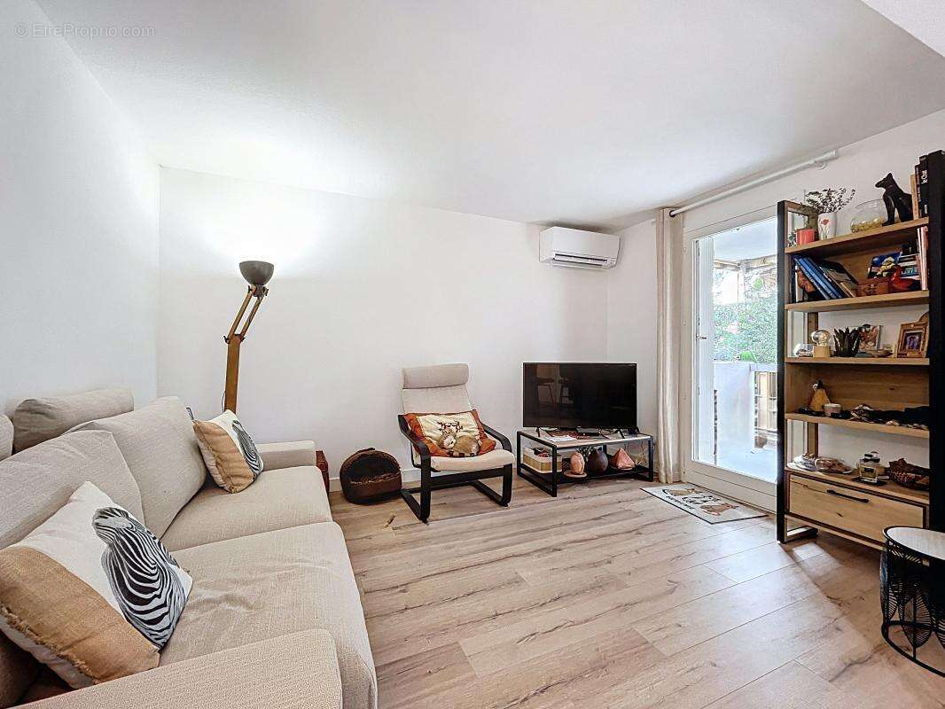 Appartement à SAINT-RAPHAEL