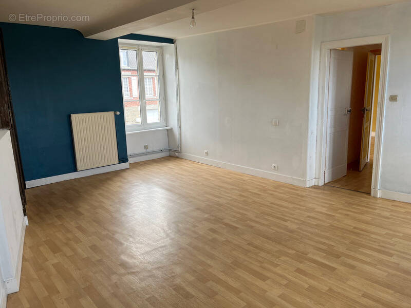 Maison à SAINT-SEVER-CALVADOS