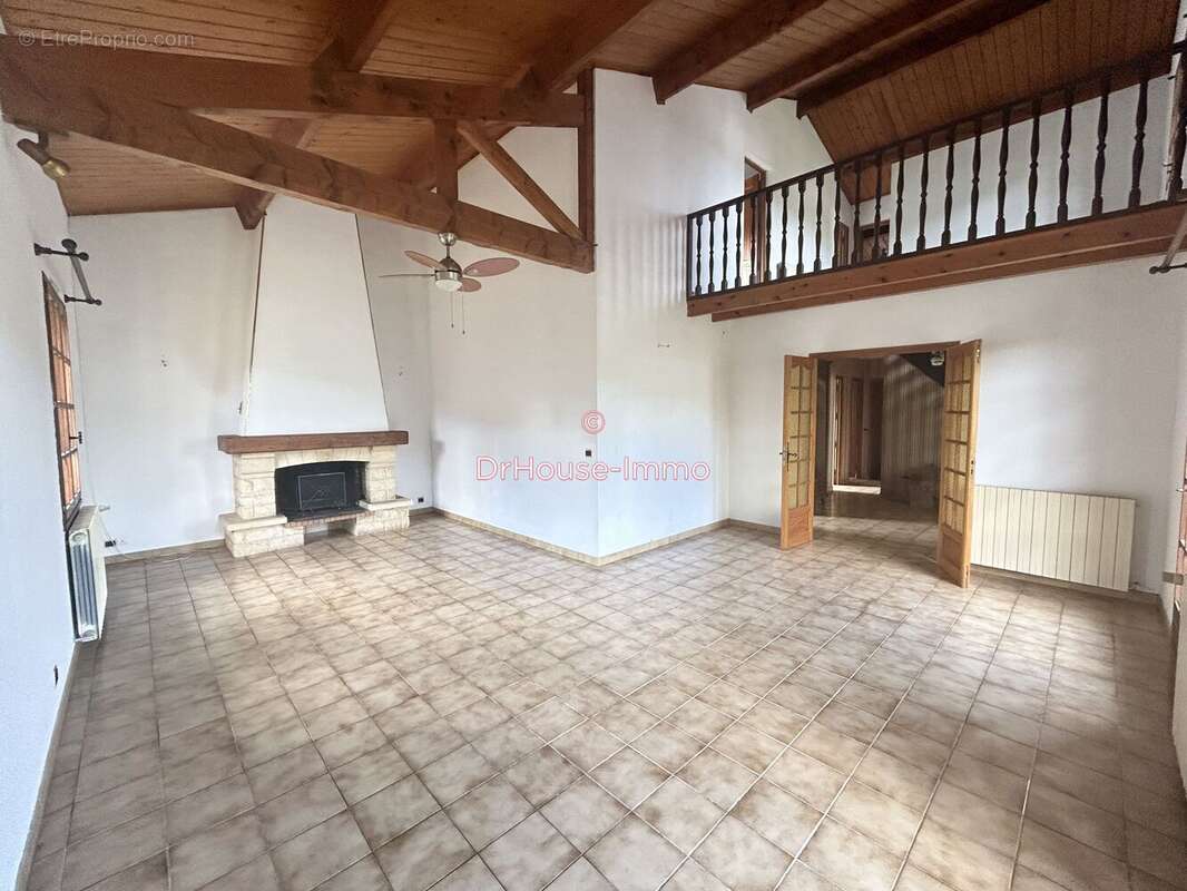 Maison à PRECHAC