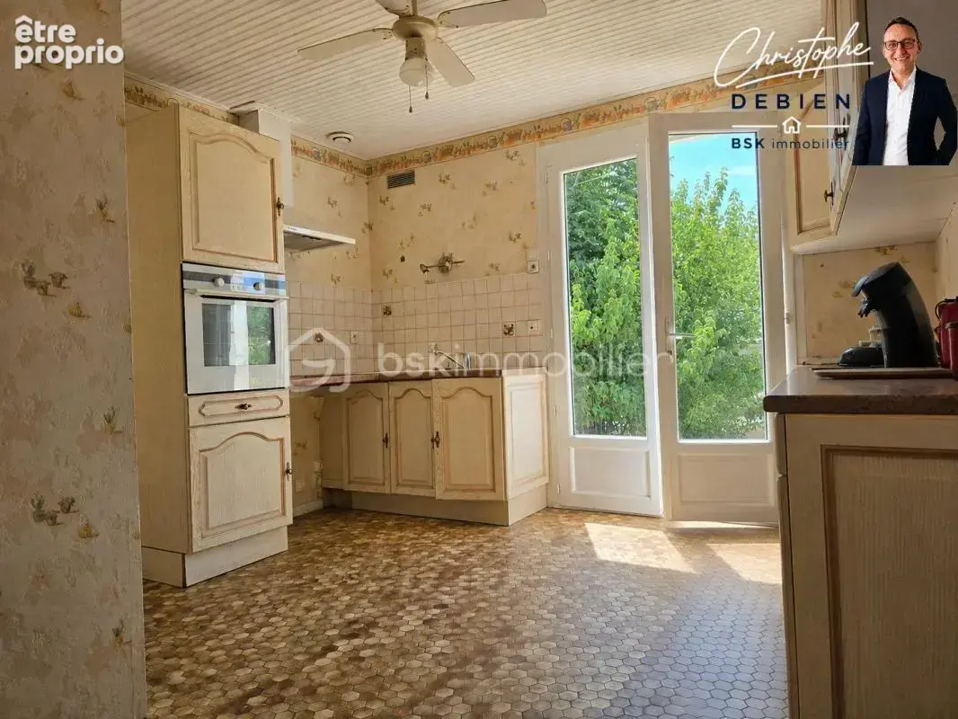 Mareuil-sur-lay-dissais – plain-pied 89 m² – terrain 1 825 m² – dépendances – à rénover - photo 4