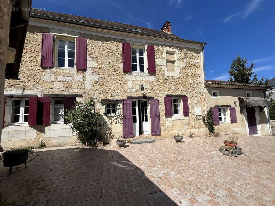 Maison à ISSAC
