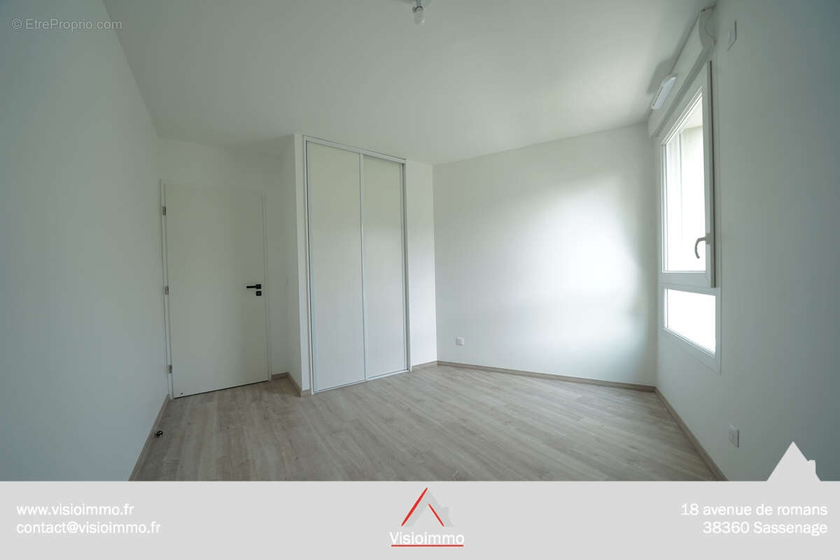 Appartement à MEYLAN