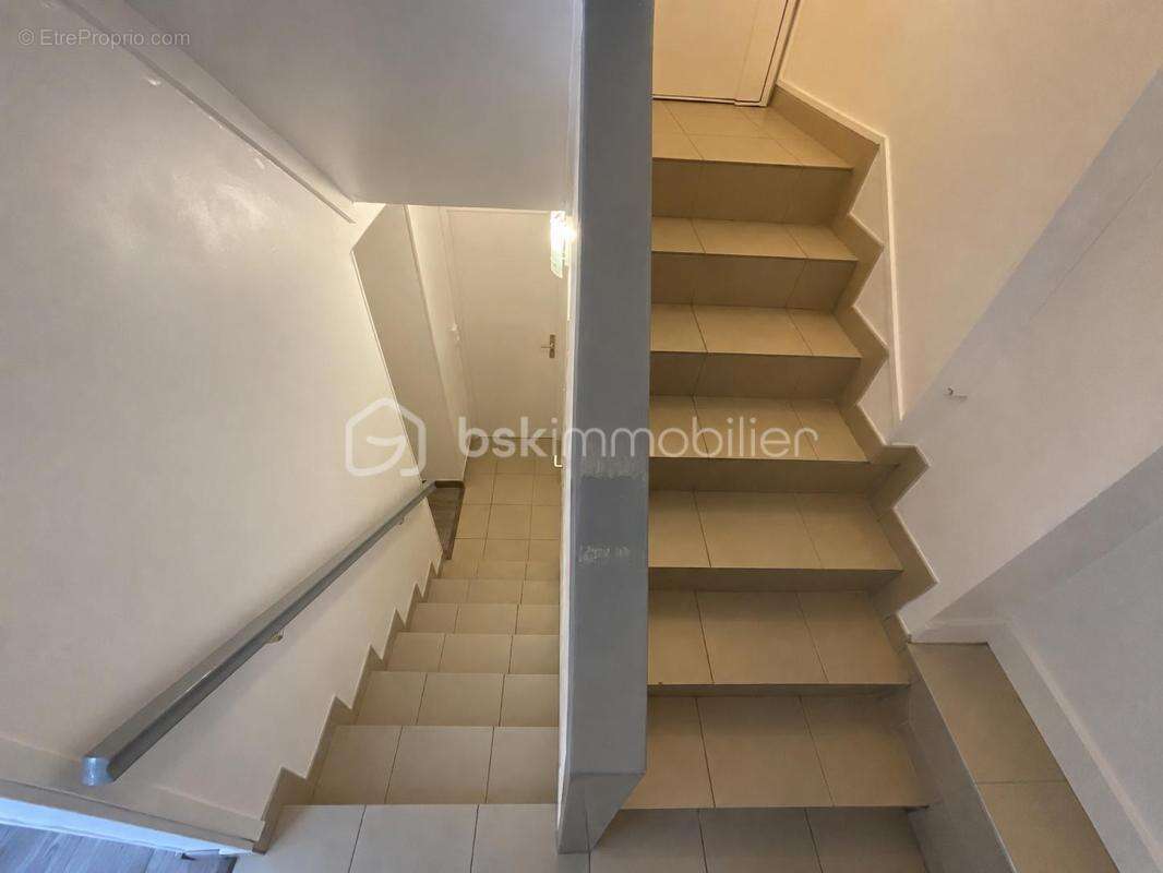 Beau duplex de 62 m² à 12 min à pied du rer b la croix-de-berny (limite antony) - photo 8