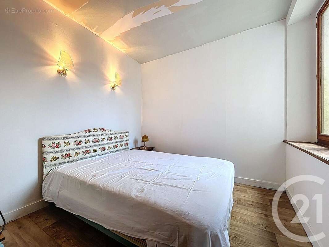 Maison à CESSOY-EN-MONTOIS