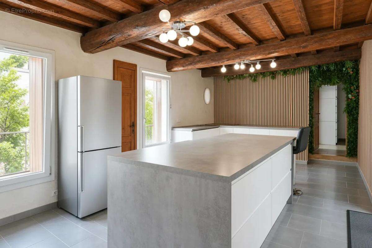 Maison à CLARENSAC