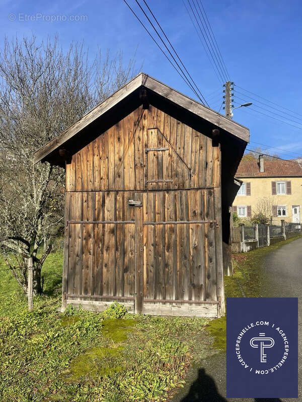 Maison à DAMPRICHARD