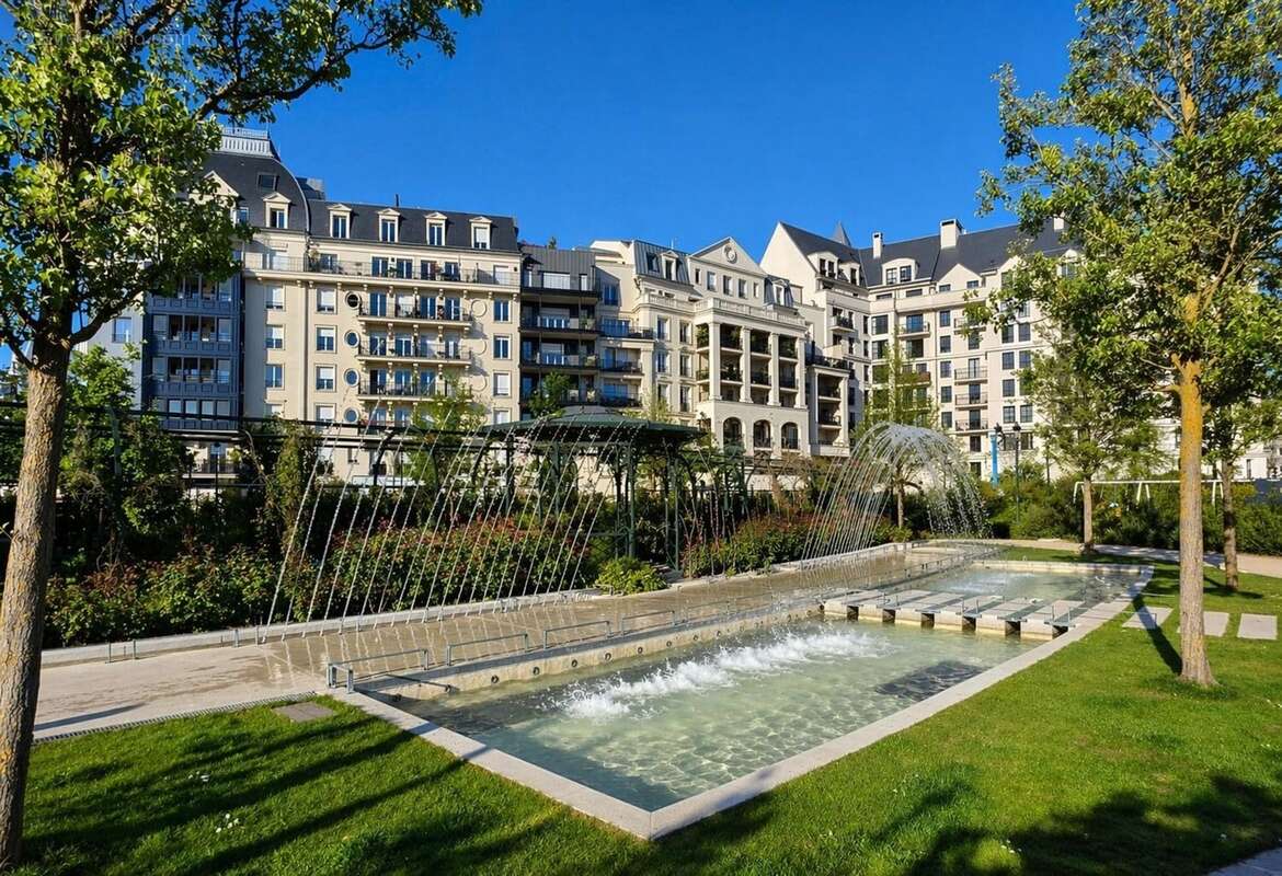 Loft contemporain 202 m² – quartier bergères  portes de la défense - terrasse 25 m² – parking - photo 13