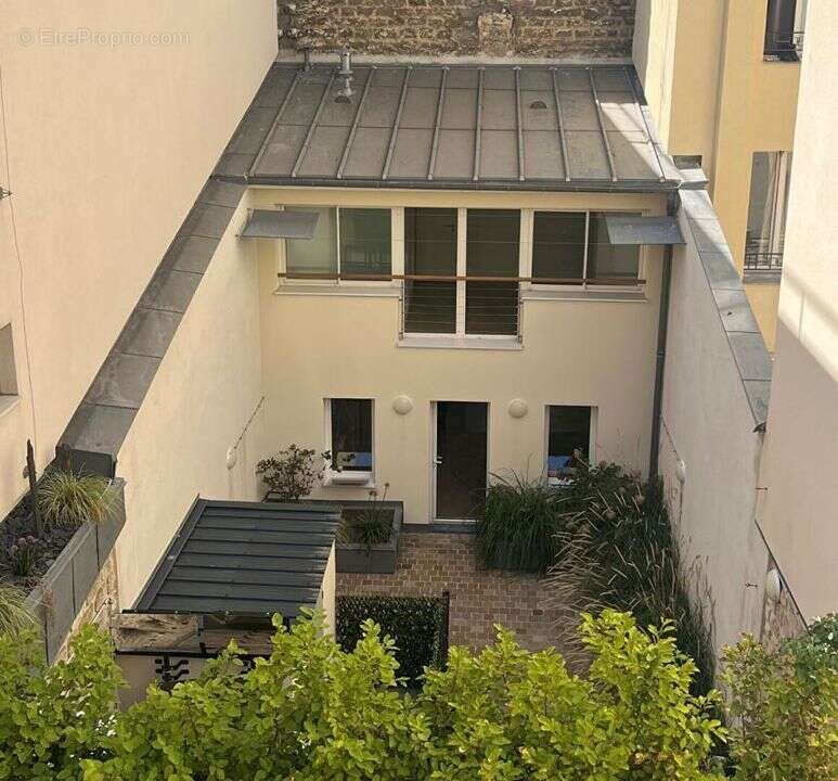 Maison à PARIS-16E