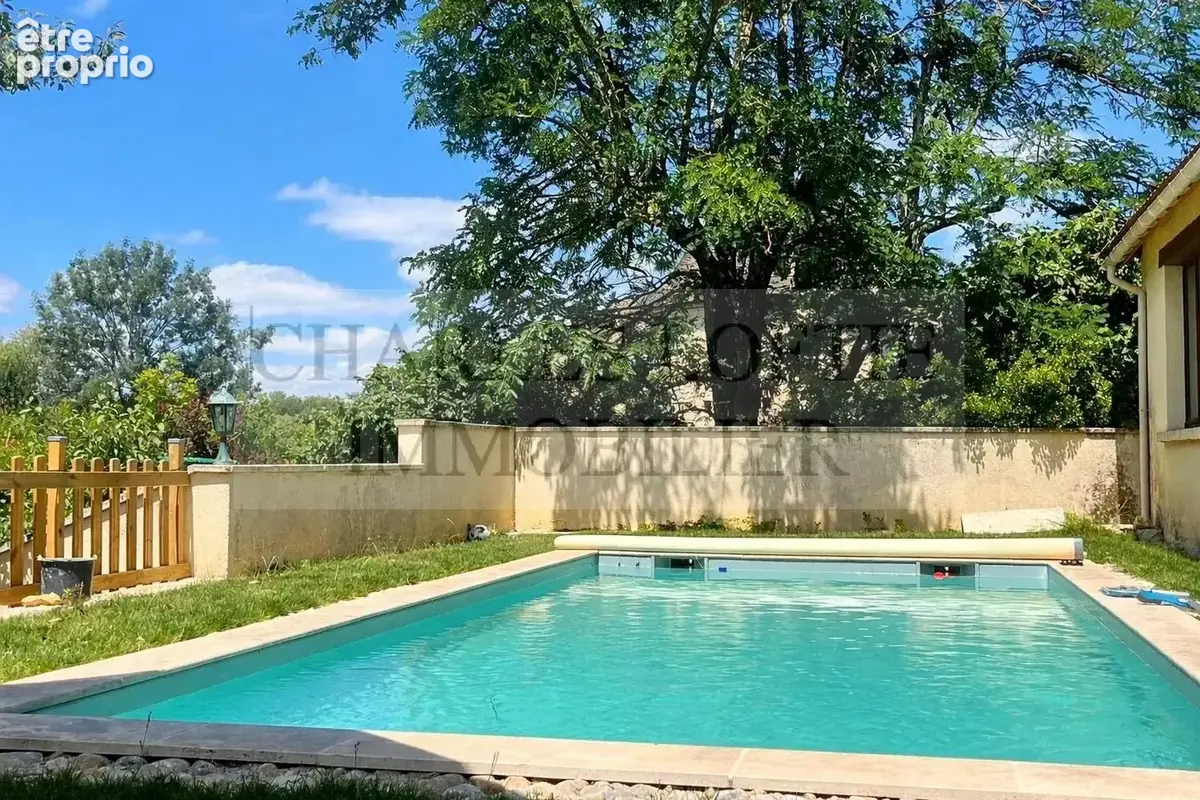 Charmante maison de village de 5 chambres avec piscine, au cœur d’un village de la Bouriane. - photo 3