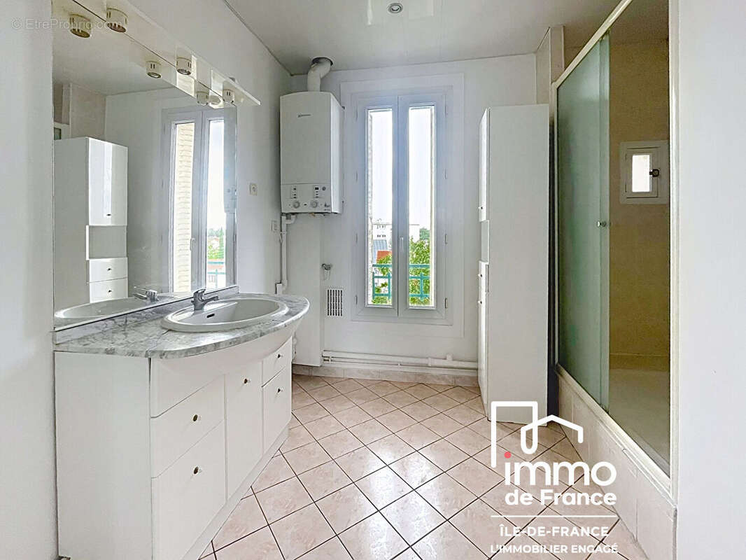 Appartement à CHELLES